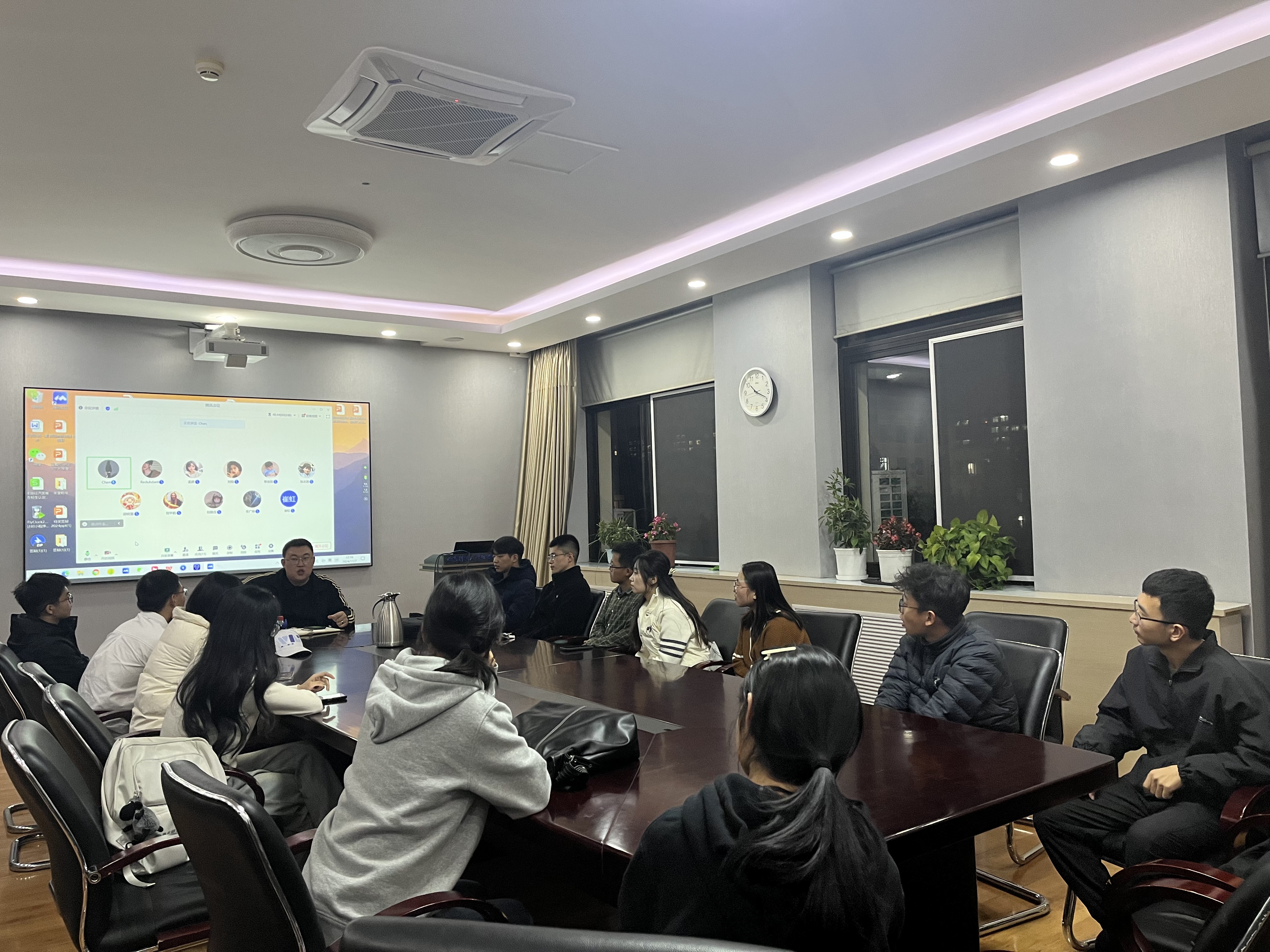 1731479828428110.jpg 1731479828428110.jpg