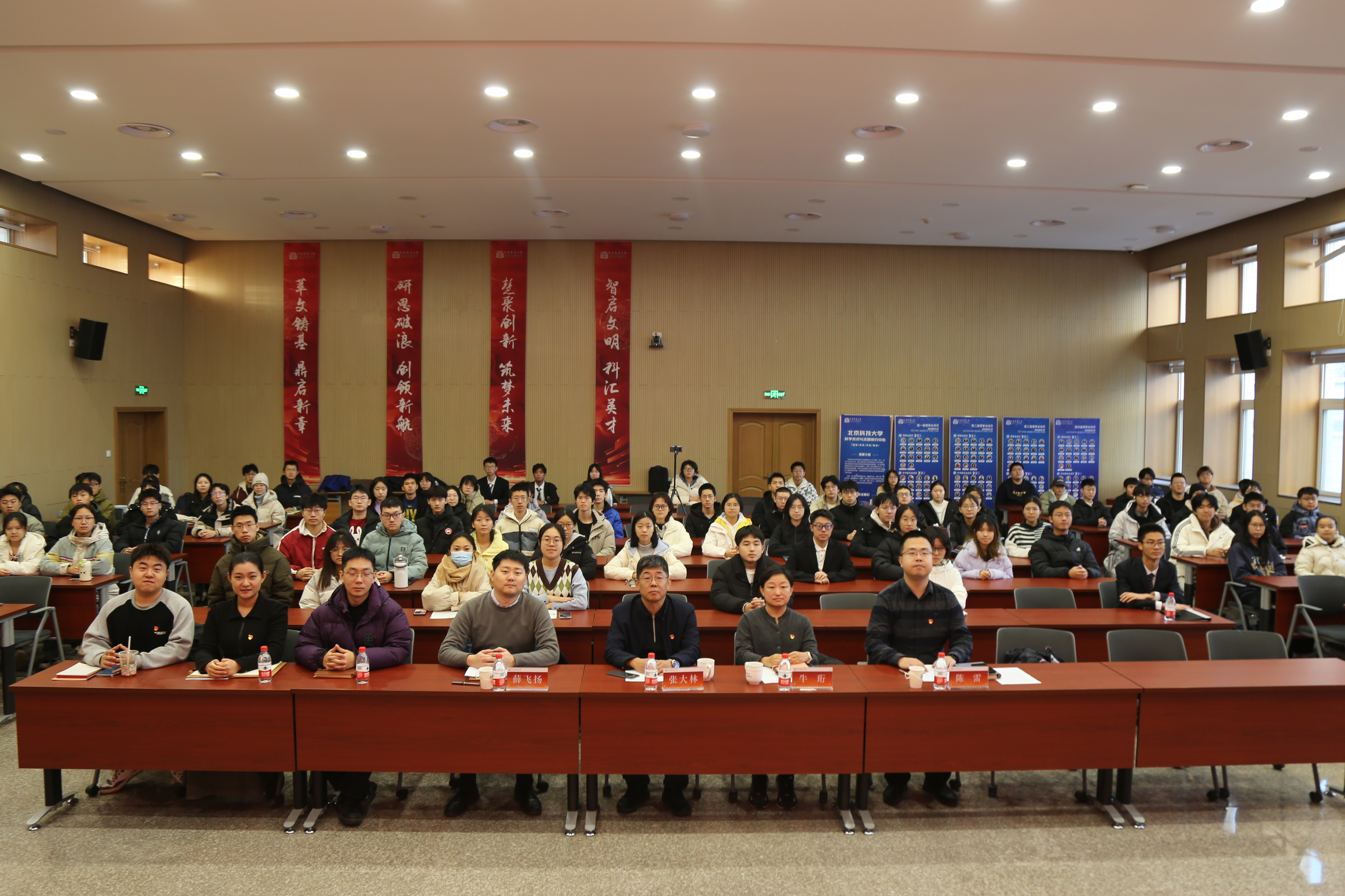 1733129291225450.jpg 1733129291225450.jpg