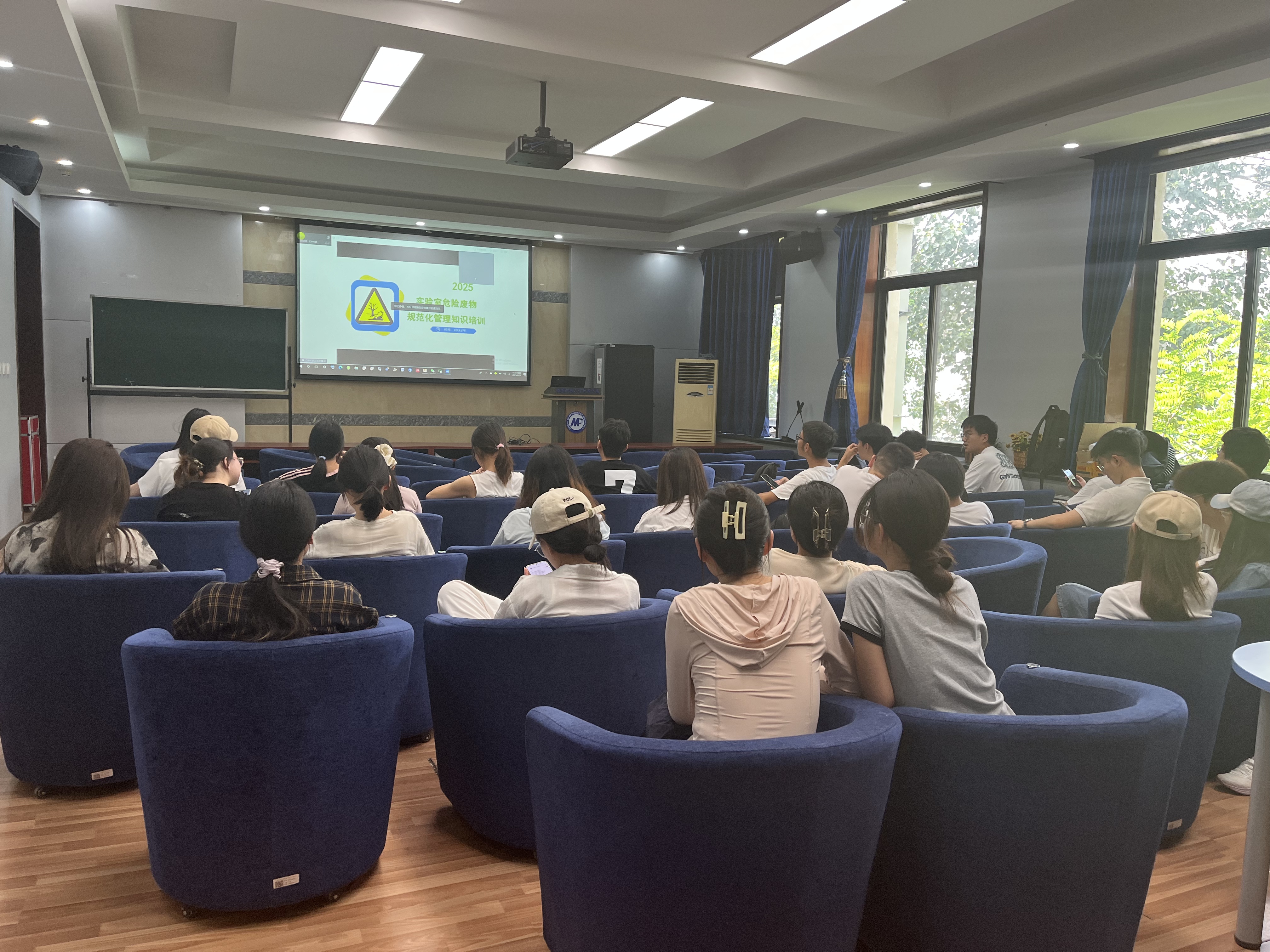 1751265705409524.jpg 1751265705409524.jpg